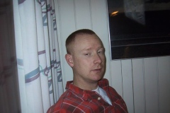 1175774040_rt2002_49